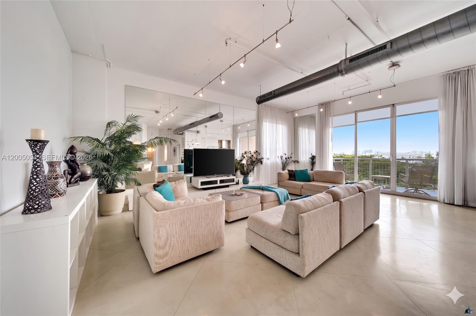 CITE CONDO - Residential Lease