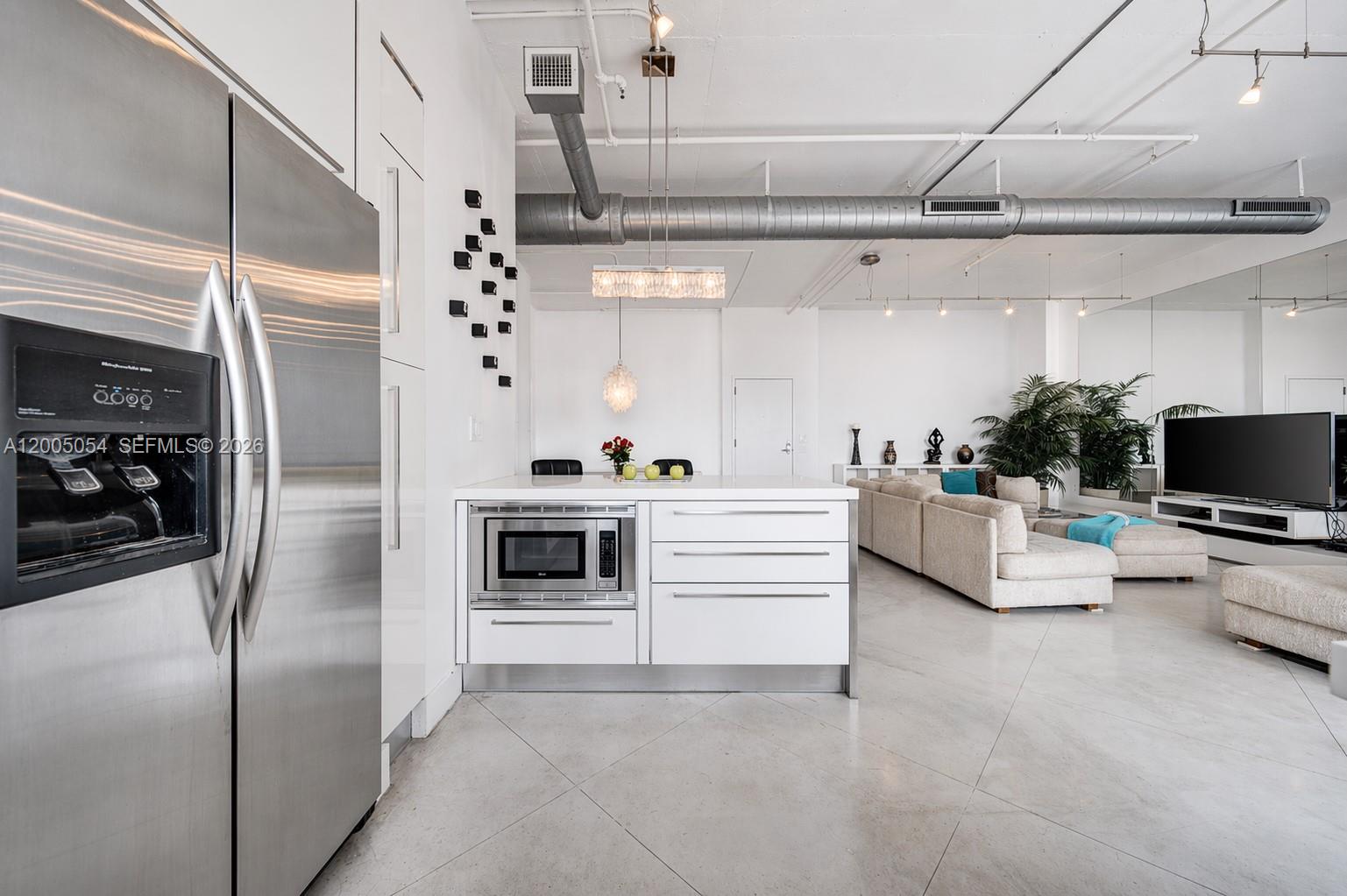 CITE CONDO - Residential Lease