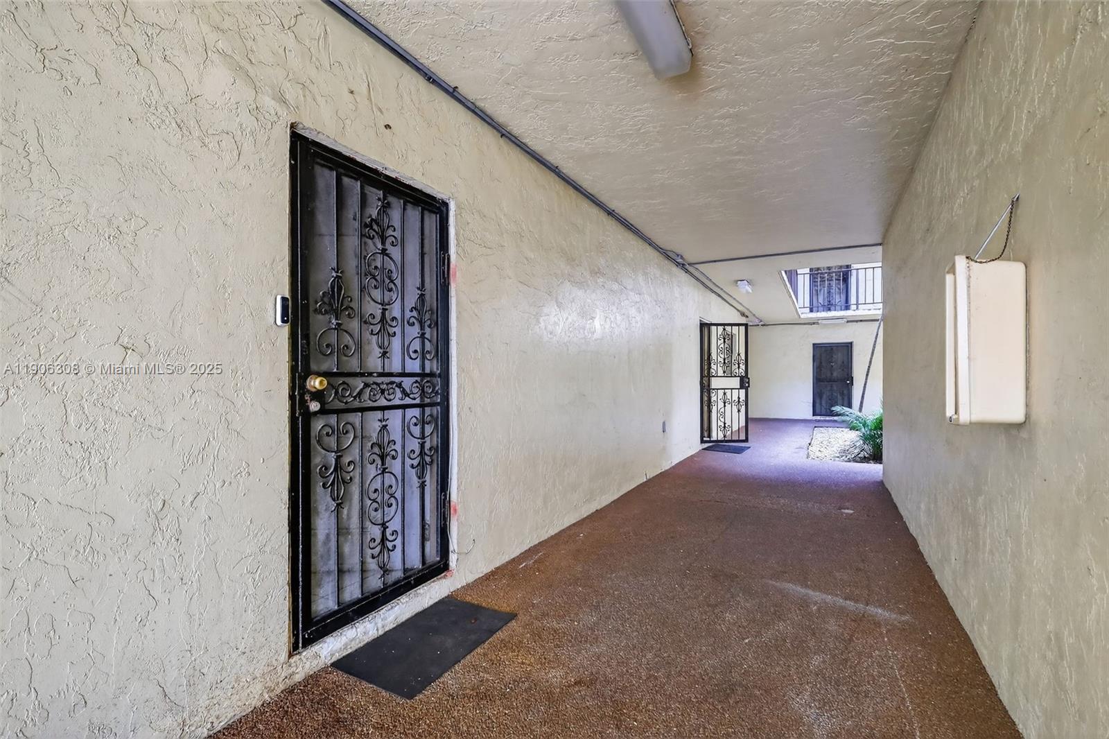 CAPRI GARDENS CONDO - Residential