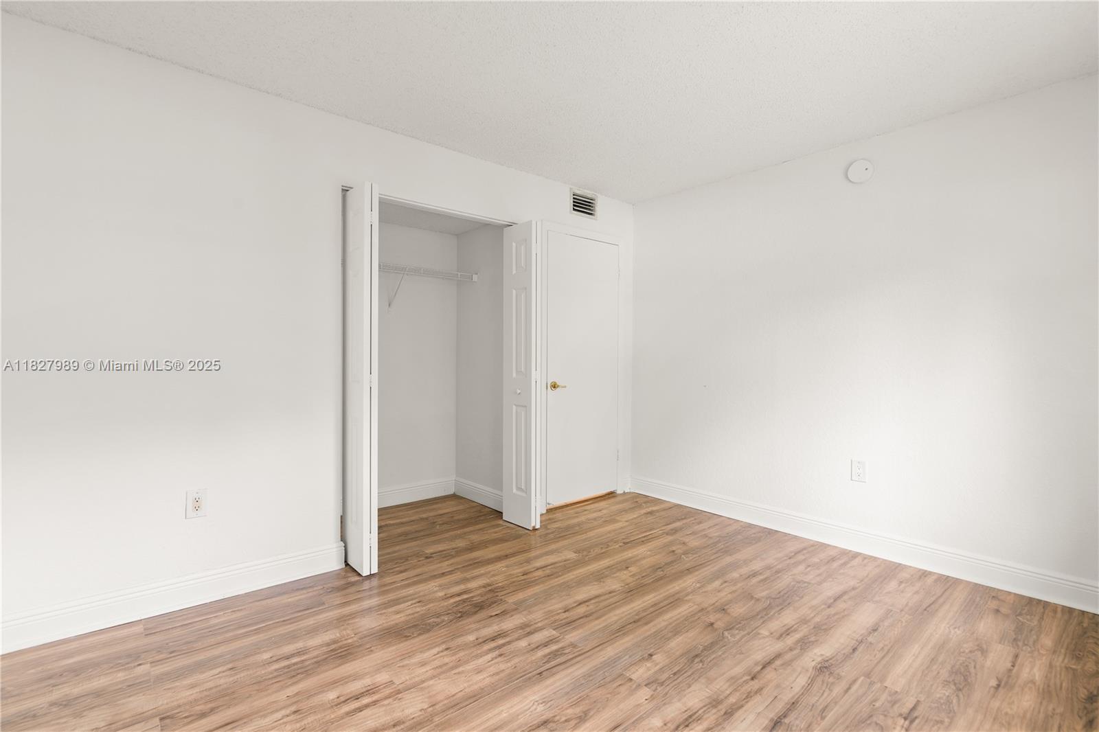 SPRINGCREST CONDO - Residential