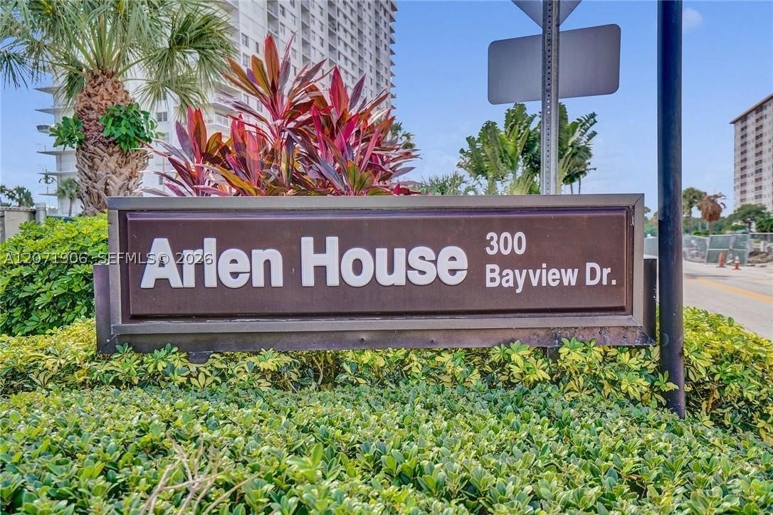 300 Bayview Dr 1707