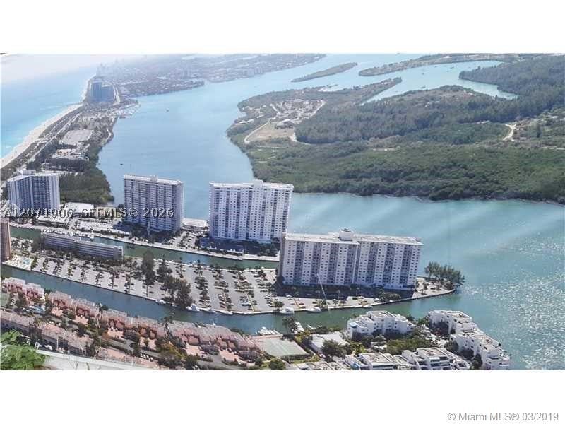 300 Bayview Dr 1707