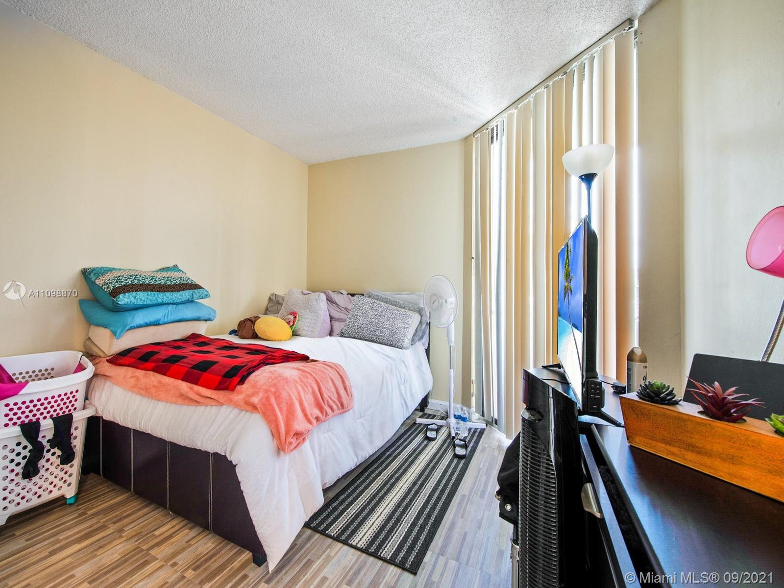 VERABELLA FALLS CONDO - Residential