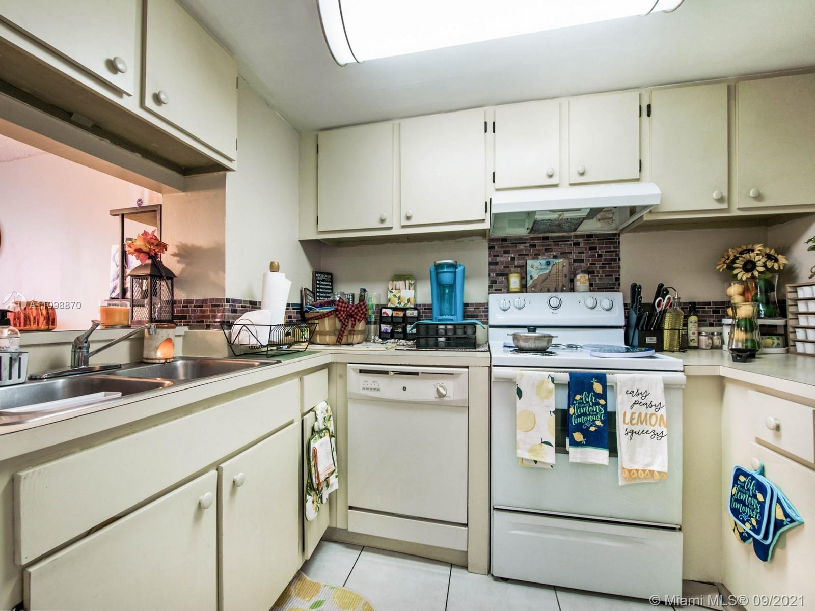 VERABELLA FALLS CONDO - Residential