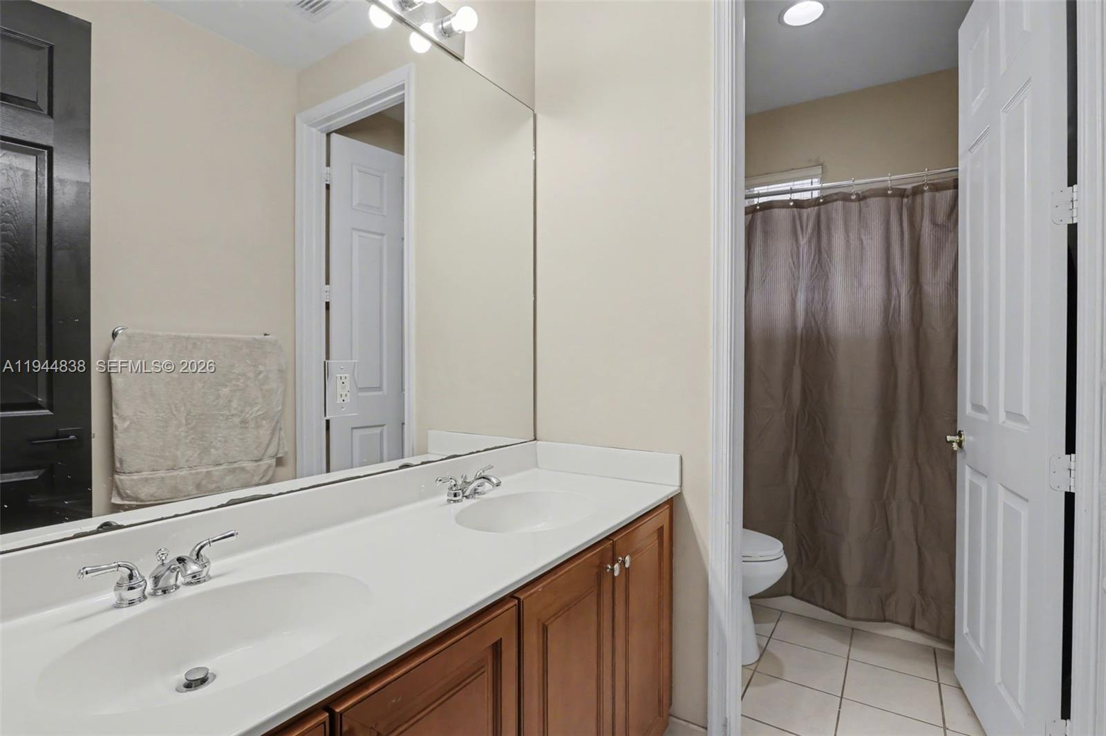 HIBBS GROVE PLANTATION - Residential