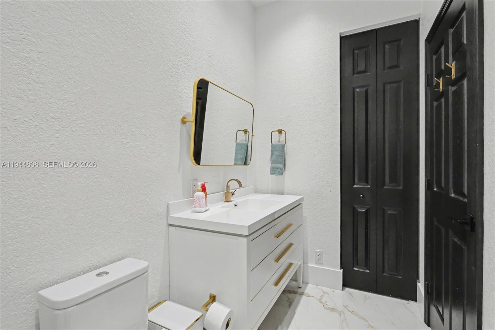 HIBBS GROVE PLANTATION - Residential