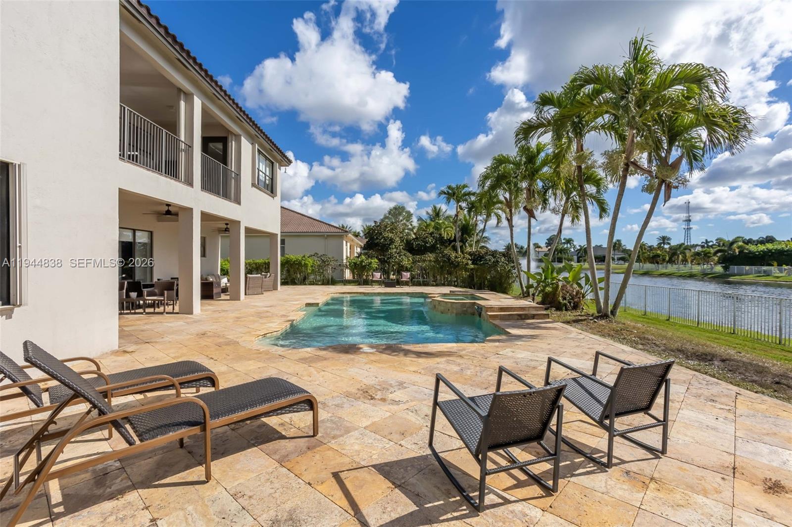 HIBBS GROVE PLANTATION - Residential