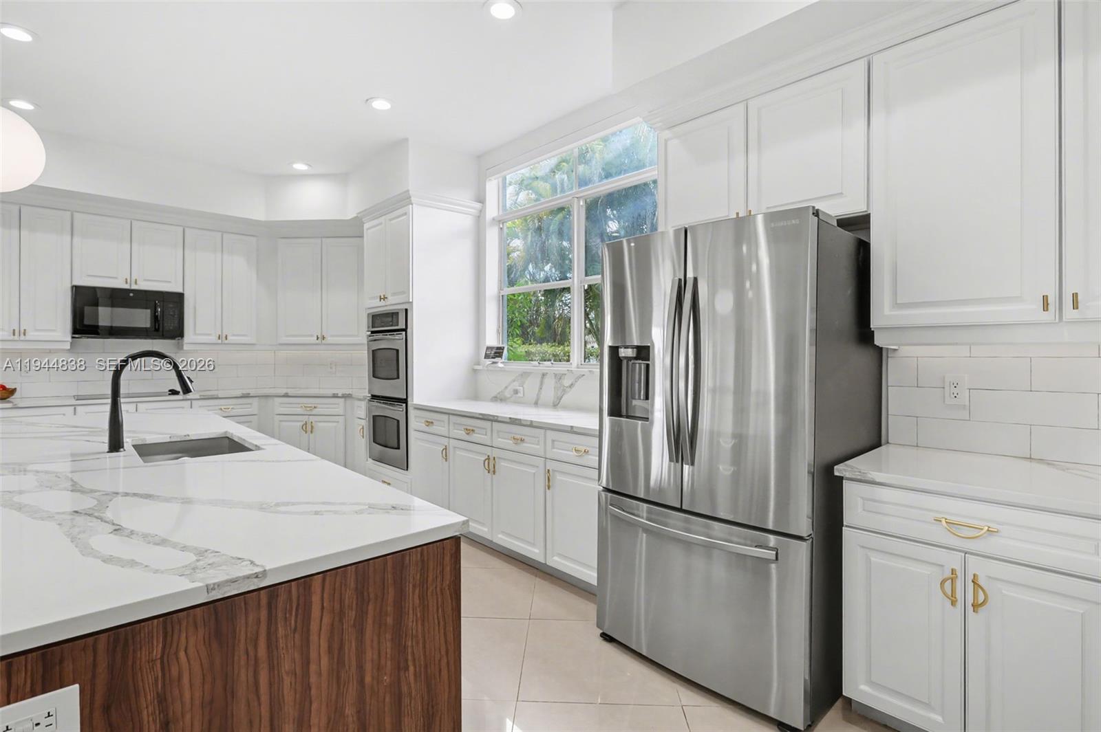 HIBBS GROVE PLANTATION - Residential