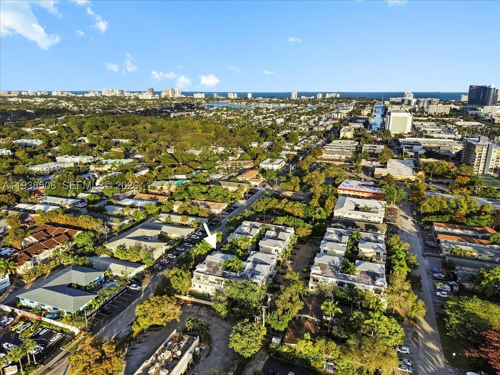 Photo of 630 SE 15th St #3, Fort Lauderdale, FL 33316 (MLS # A11938508)