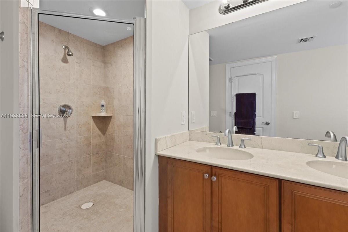 EVERGLADES LAND SALES CO - Residential