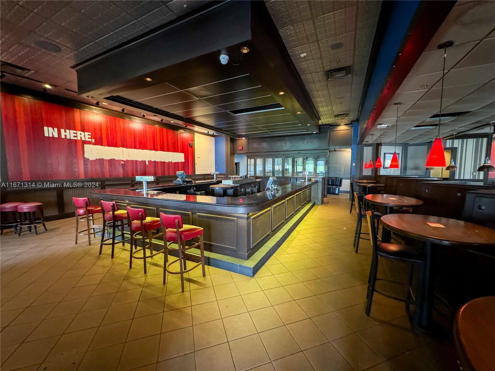 Pleased to present an opportunity to lease a full-service restaurant, formerly a TGI Fridays, located at 15551 Sheridan Street. The property is strategically located closer to I-75 than any other building, ensuring maximum exposure to highway traffic. The property's existing restaurant and bar layout provides a solid foundation for potential tenants, whether they are established F&B chains or independent restaurateurs and hospitality groups. Additionally, medical and dry retail uses are permitted, making this property a versatile option for a variety of businesses. Note: family-entertainment Uses (such as Arcades/Bowling/Minigolf/etc) are not permitted.