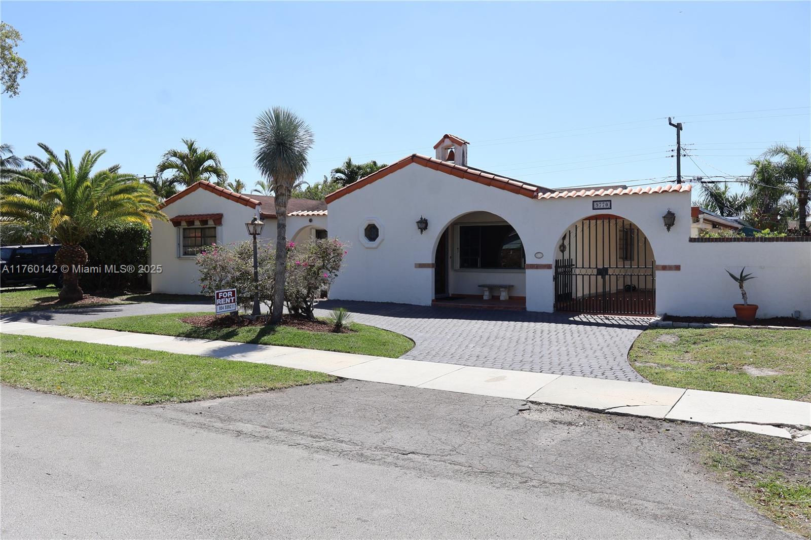 Rental Property at 9770 Sw 12th Ter, Miami, Broward County, Florida - Bedrooms: 3 
Bathrooms: 2  - $3,650 MO.