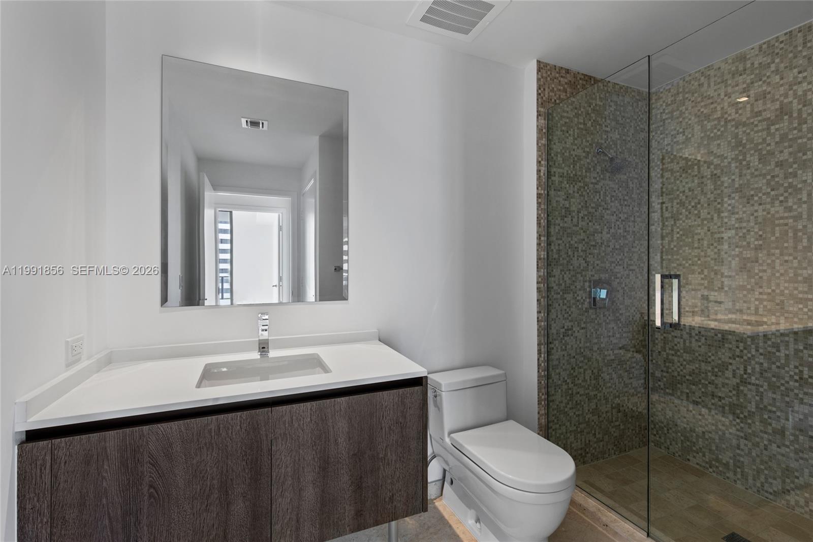 RISE CONDO - Residential