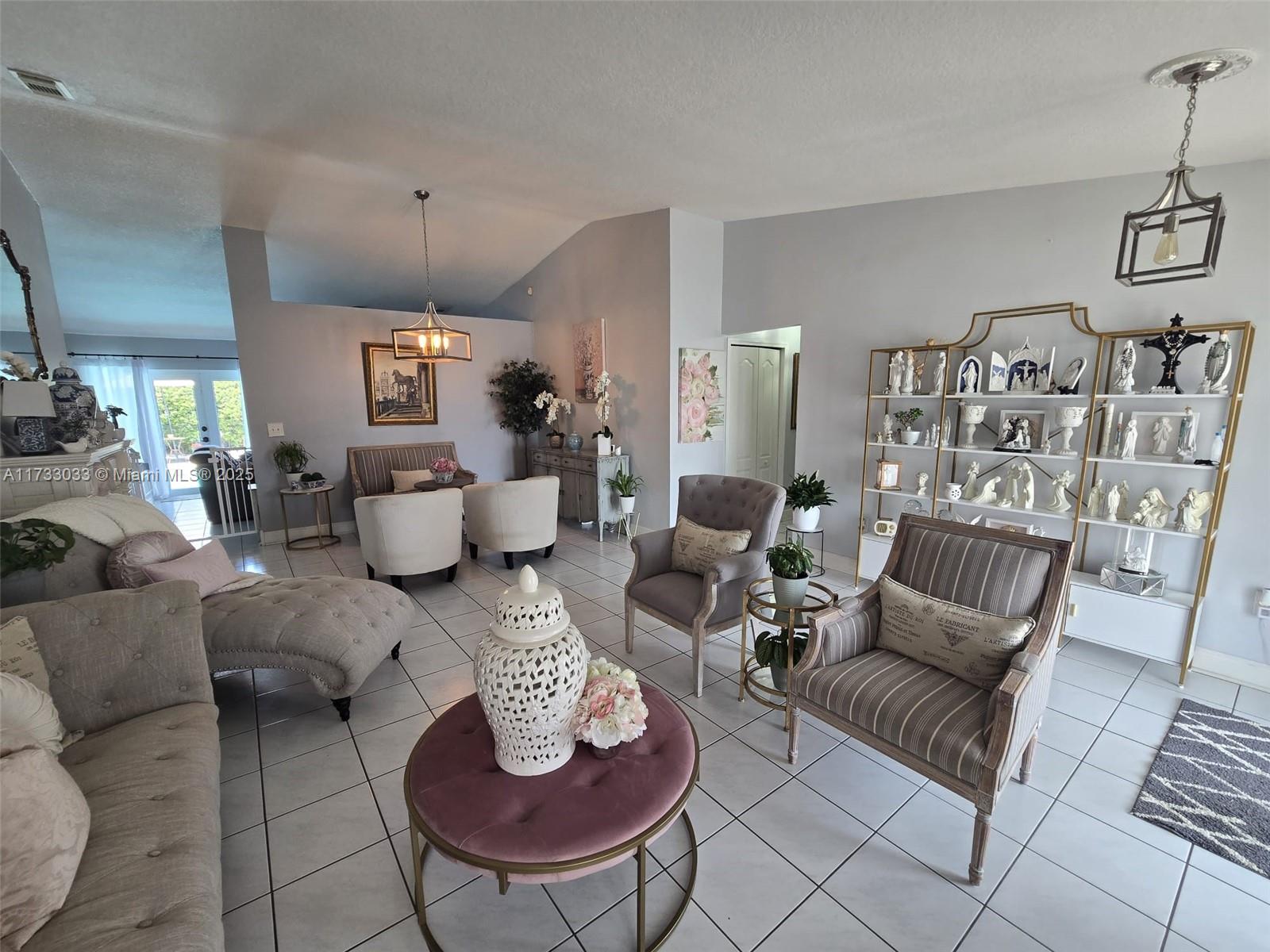 MAJESTIC ESTATES - Residential