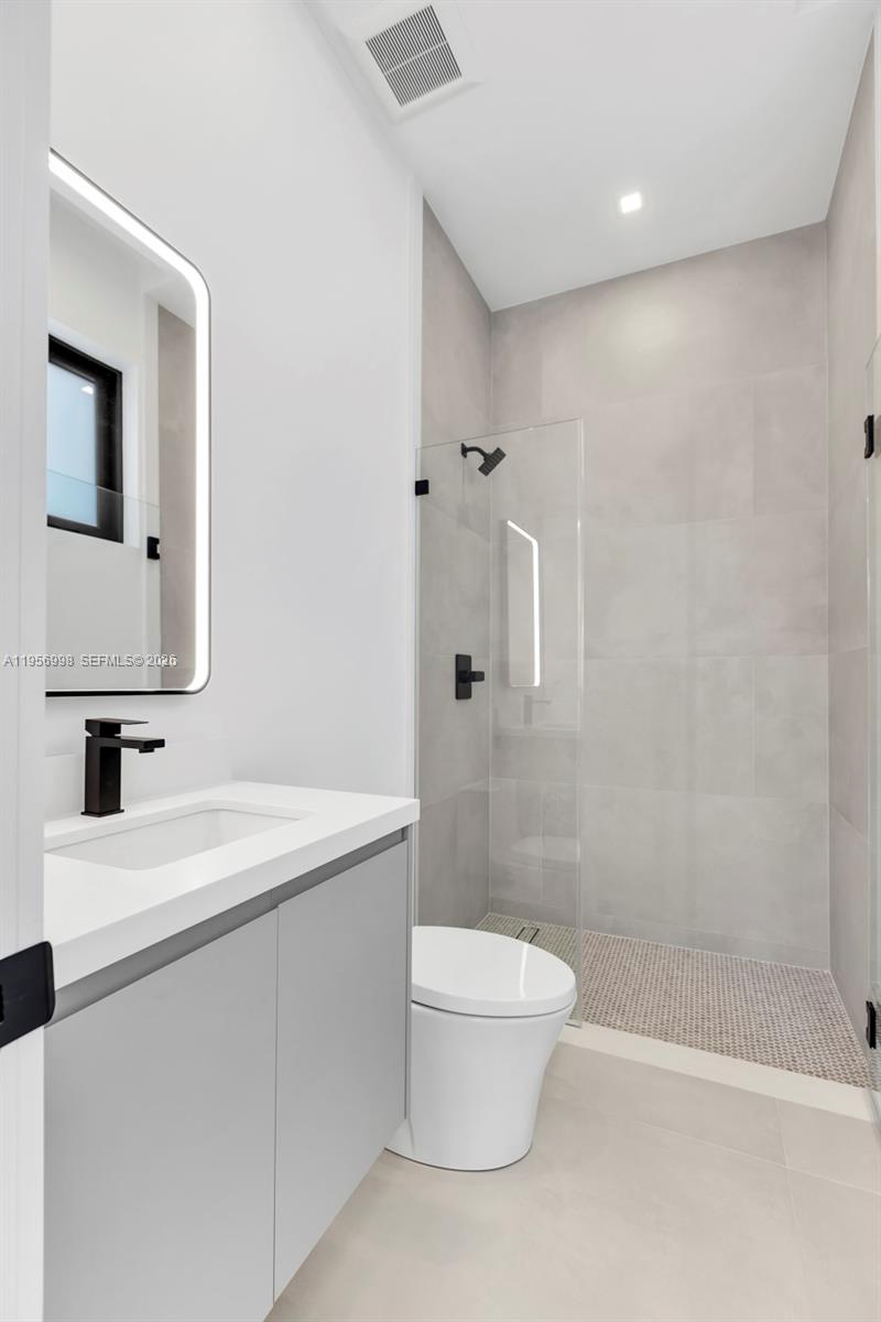 DE HEDOUVILLES SUB - Residential