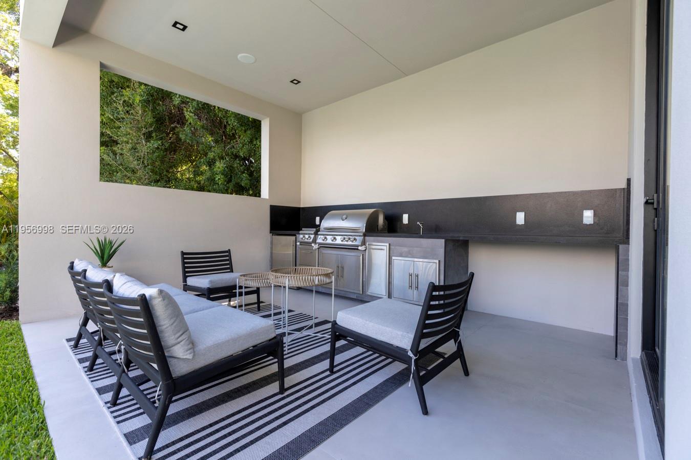 DE HEDOUVILLES SUB - Residential