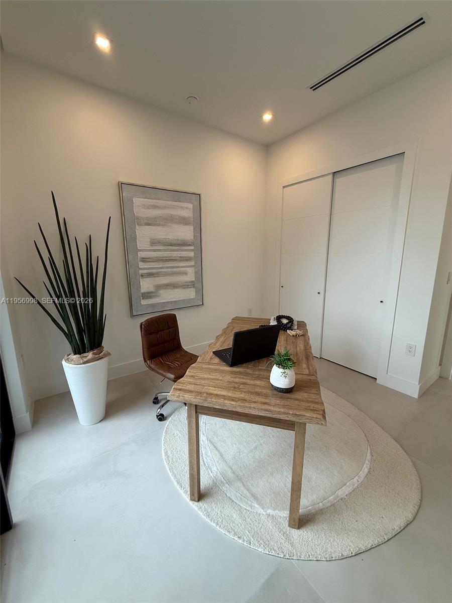 DE HEDOUVILLES SUB - Residential