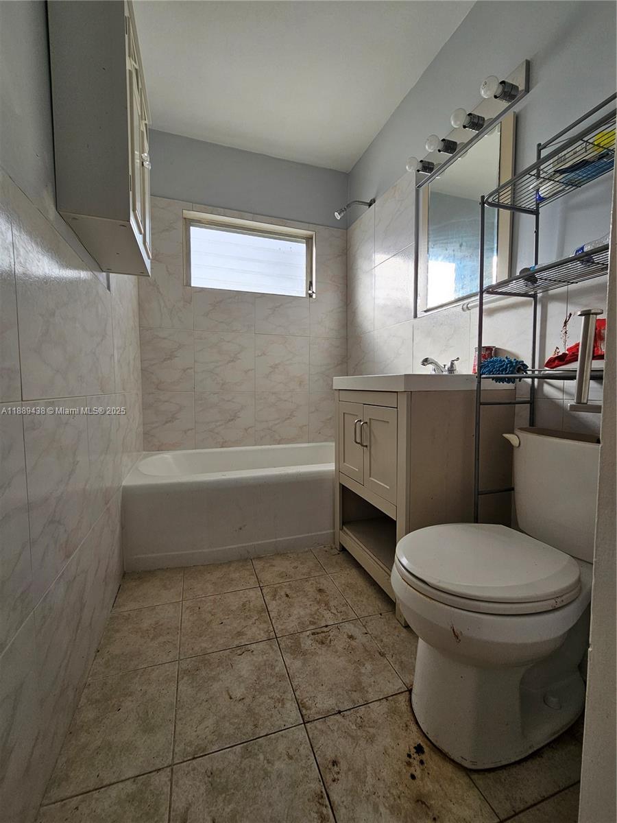 LA PALOMA - Residential