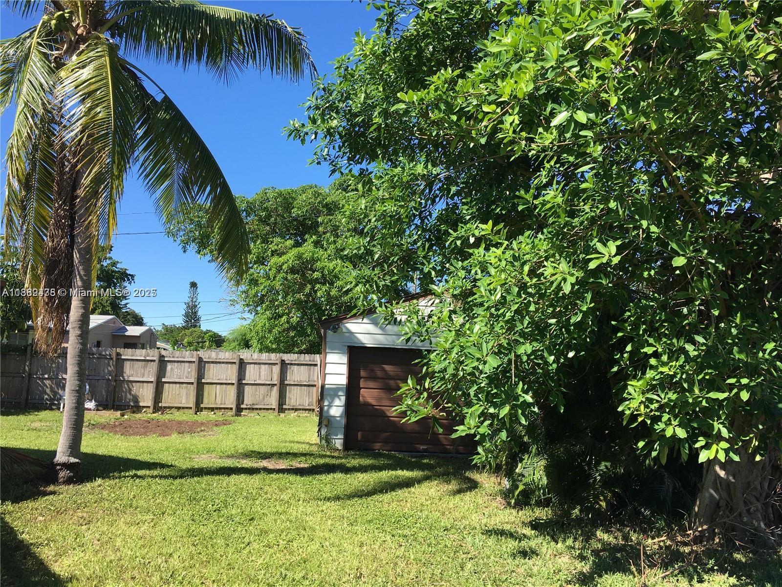 LA PALOMA - Residential