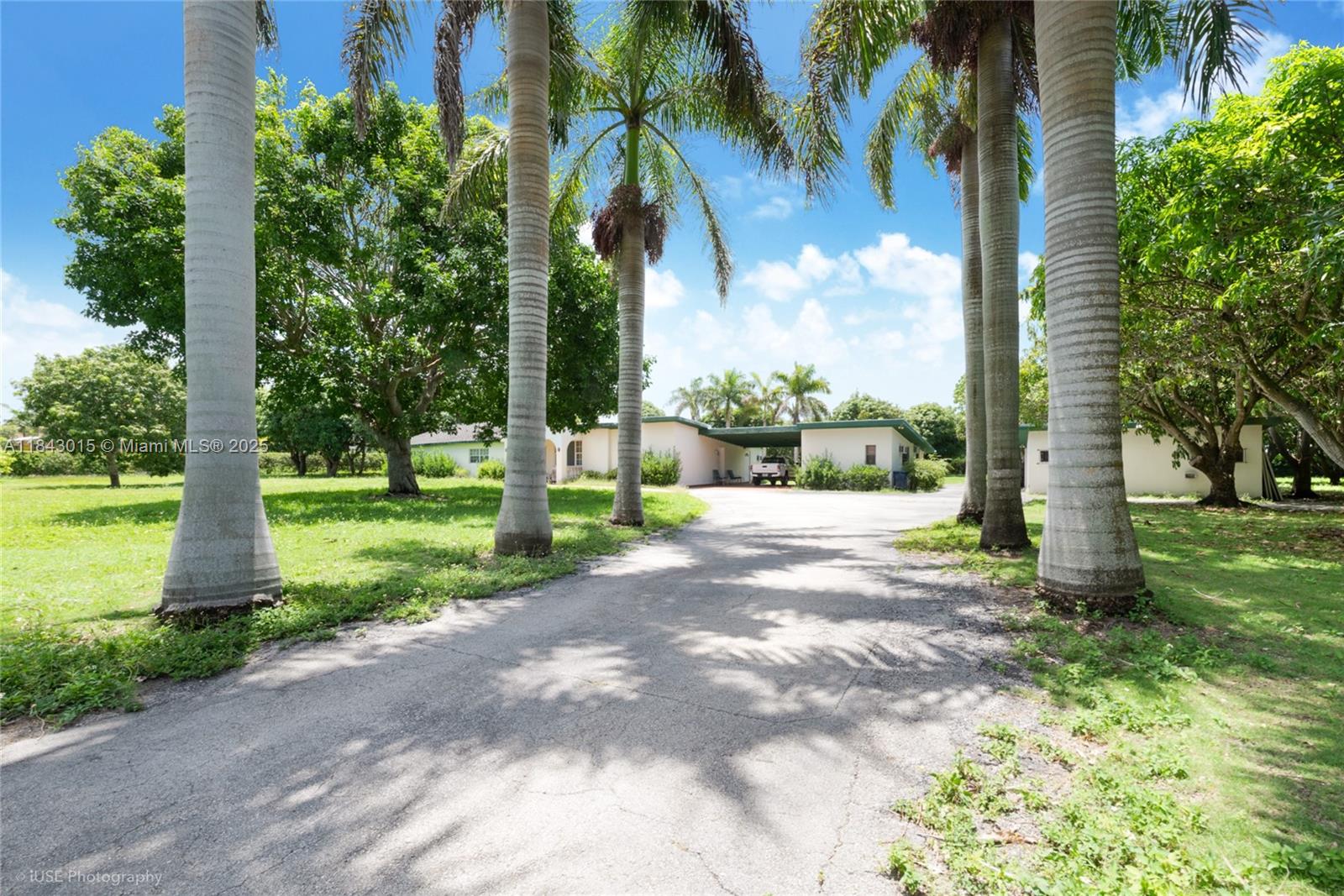 8000 SW 184th St
