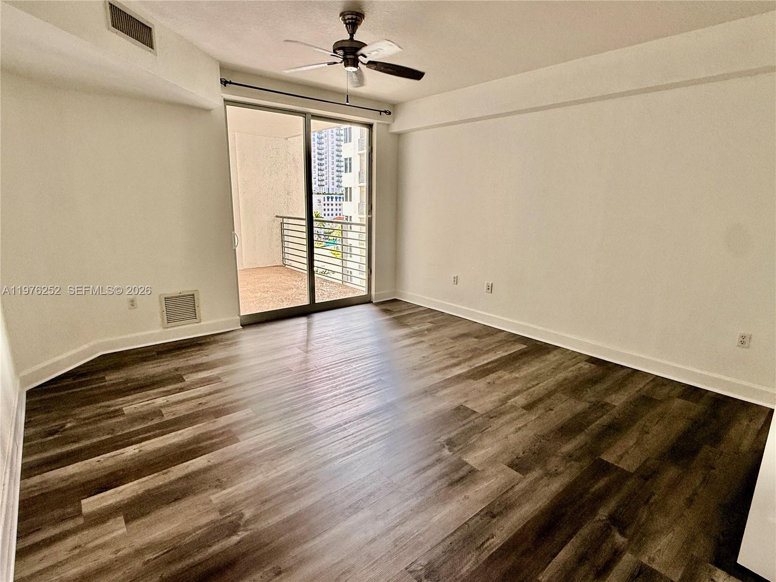 RADIUS CONDO - Residential Lease