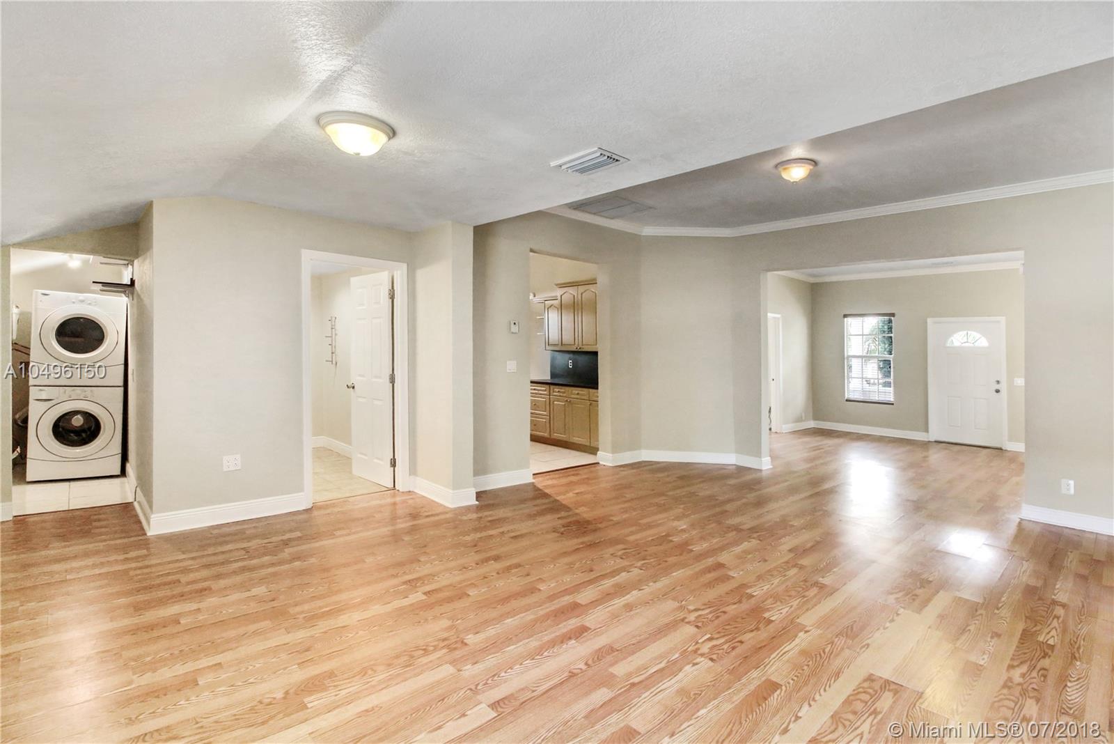 SOUTH VEDADO - Residential Lease