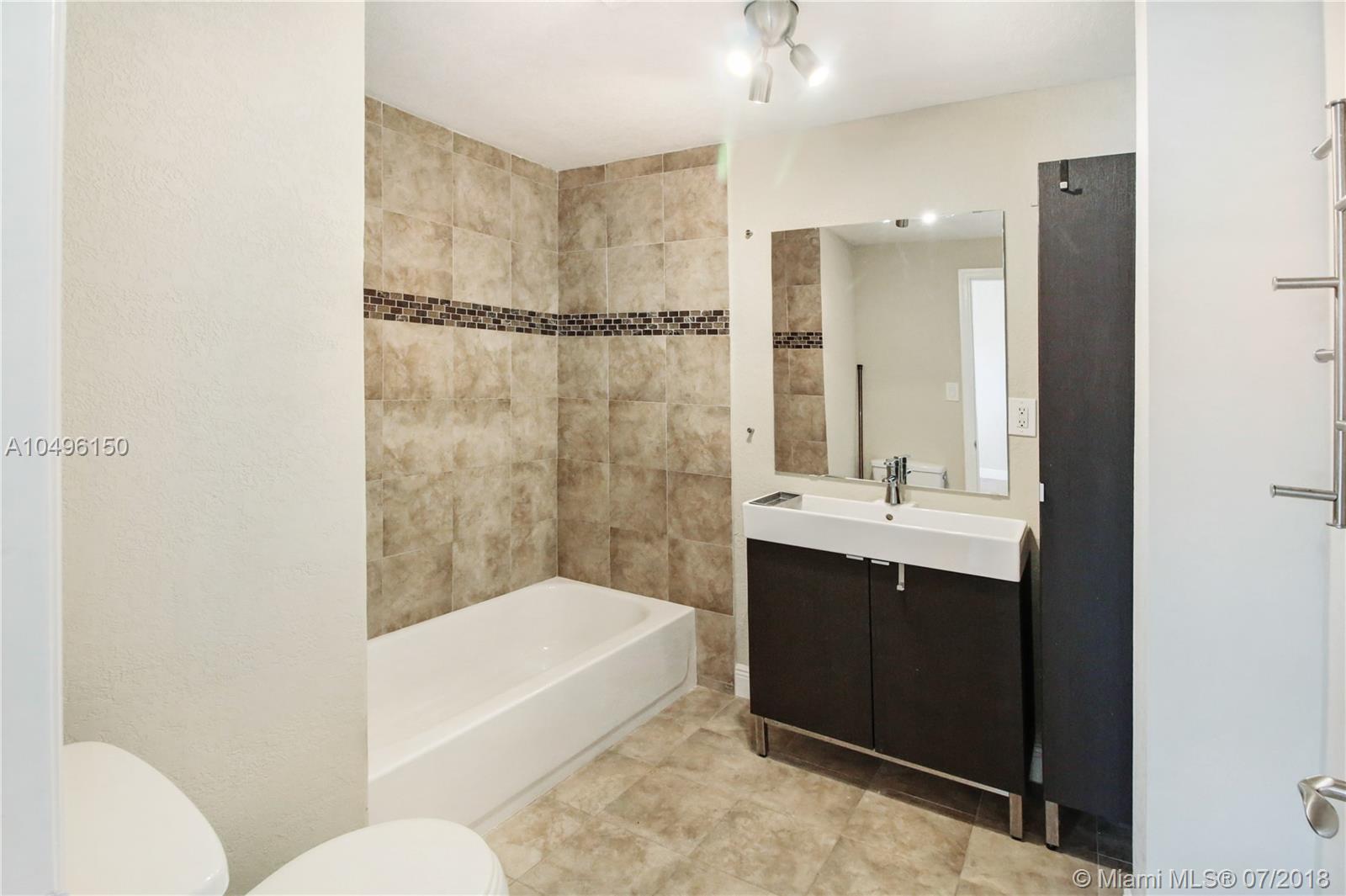 SOUTH VEDADO - Residential Lease