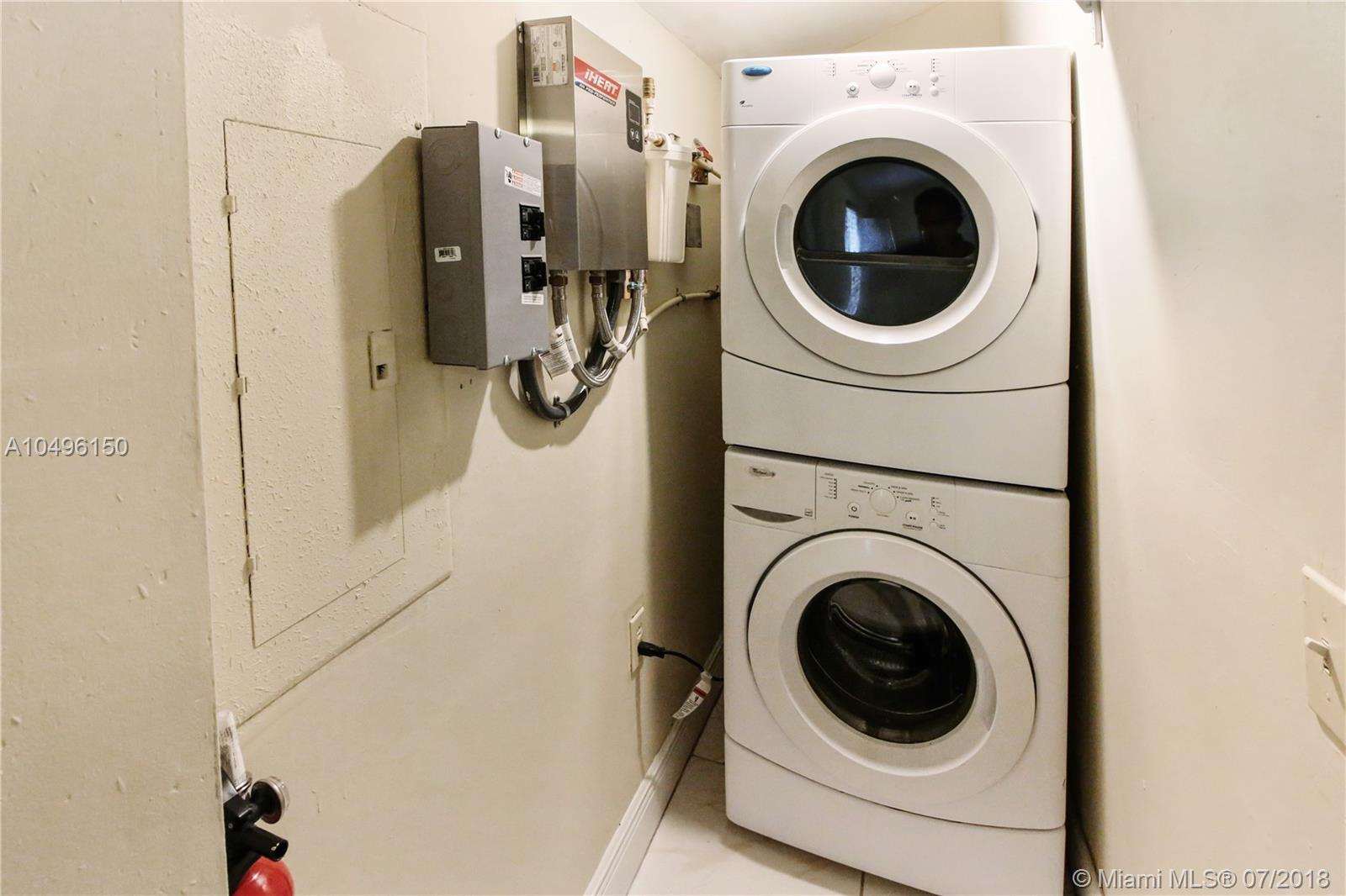 SOUTH VEDADO - Residential Lease