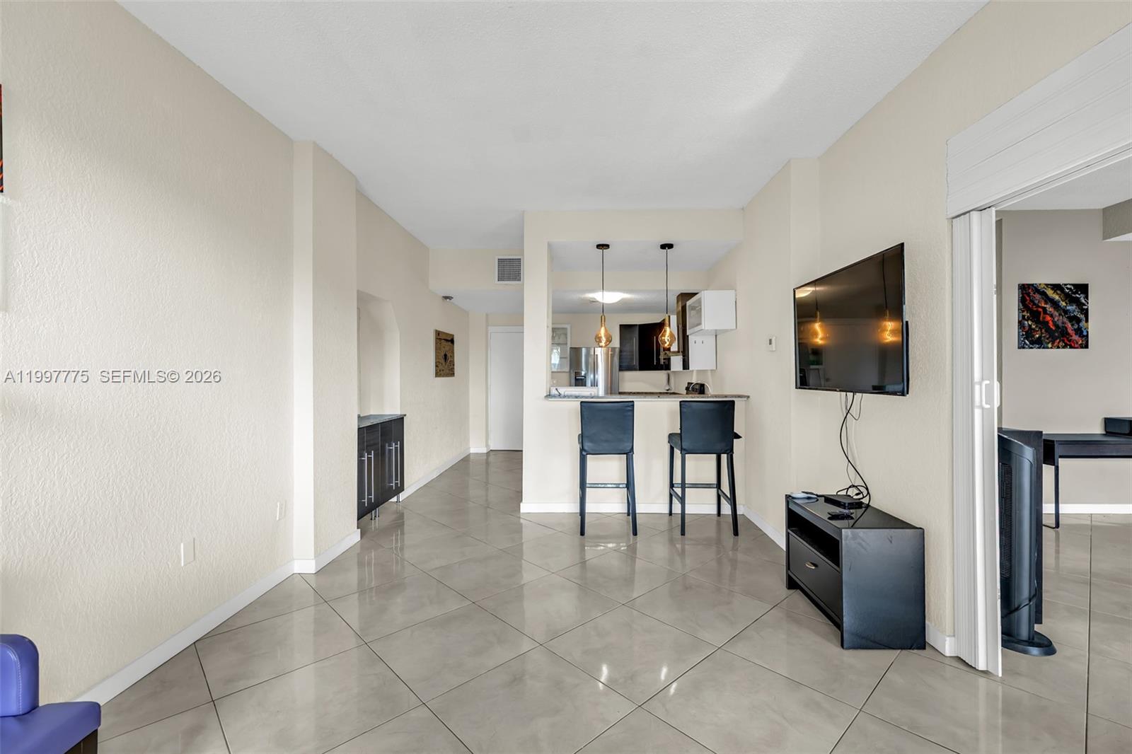 JOCKEY CLUB CONDO - Residential Lease