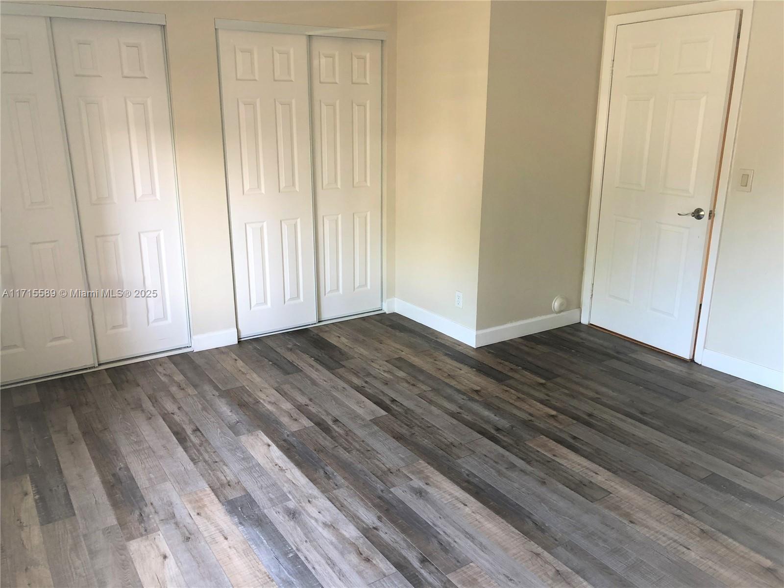 CASABLANCA ISLES CONDO - Residential