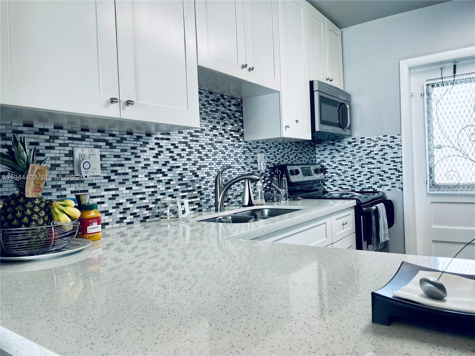 SHERIDAN LAKES CONDO APTS - Residential