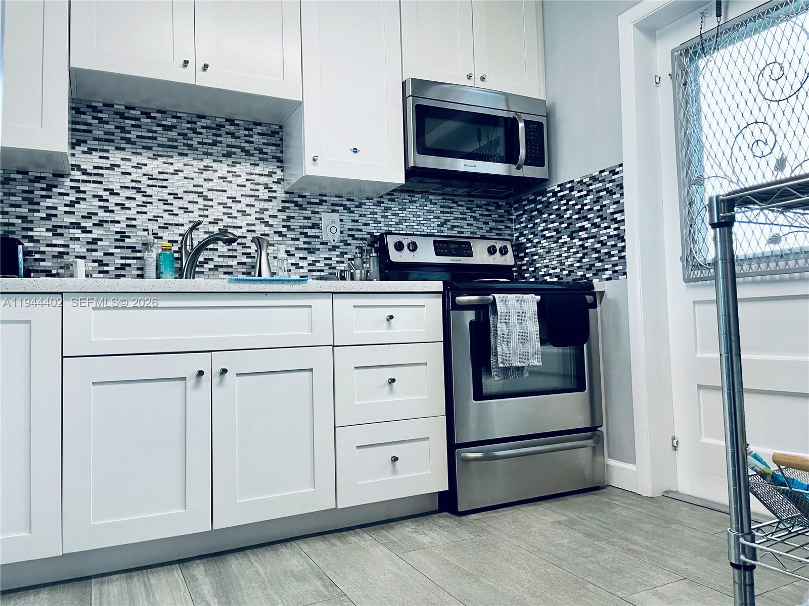 SHERIDAN LAKES CONDO APTS - Residential