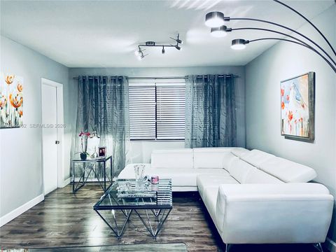 2300 Park Ln 201 Hollywood FL 33021