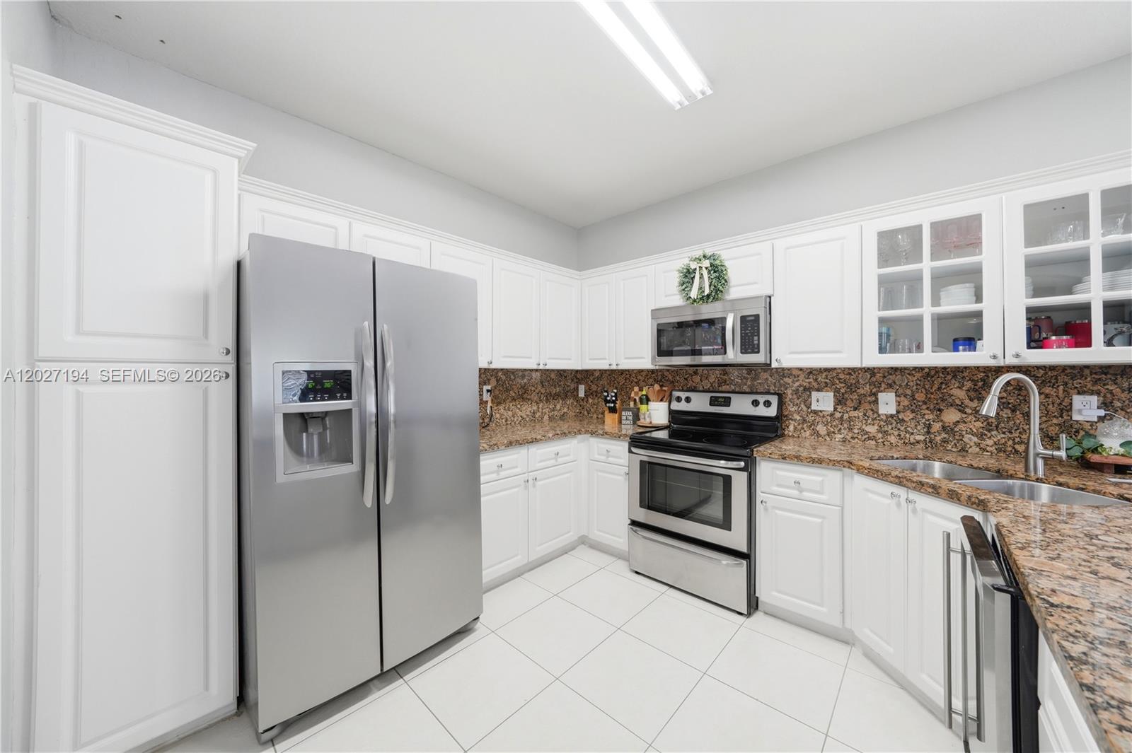 PALM SPRING ESTATES - Residential