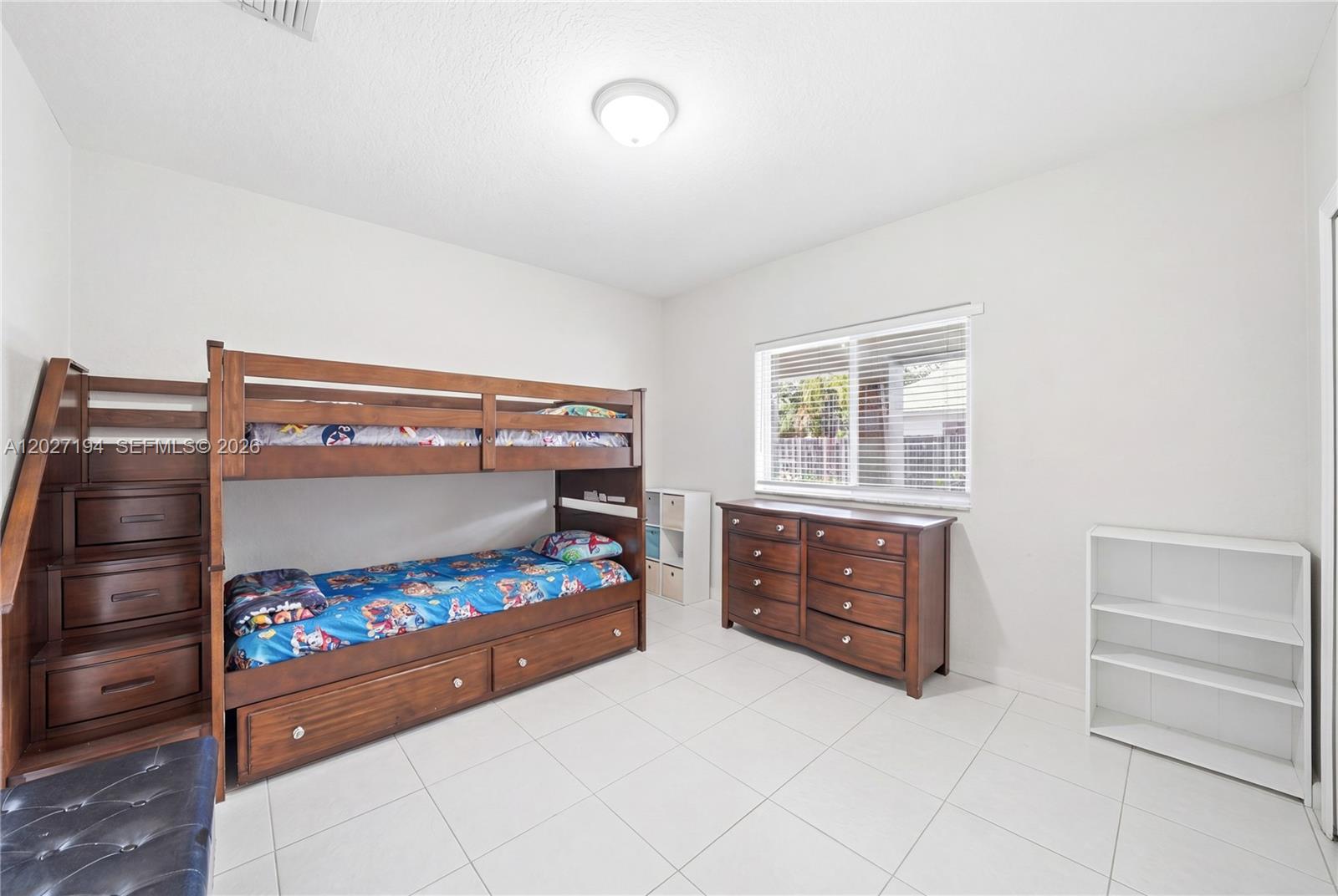PALM SPRING ESTATES - Residential