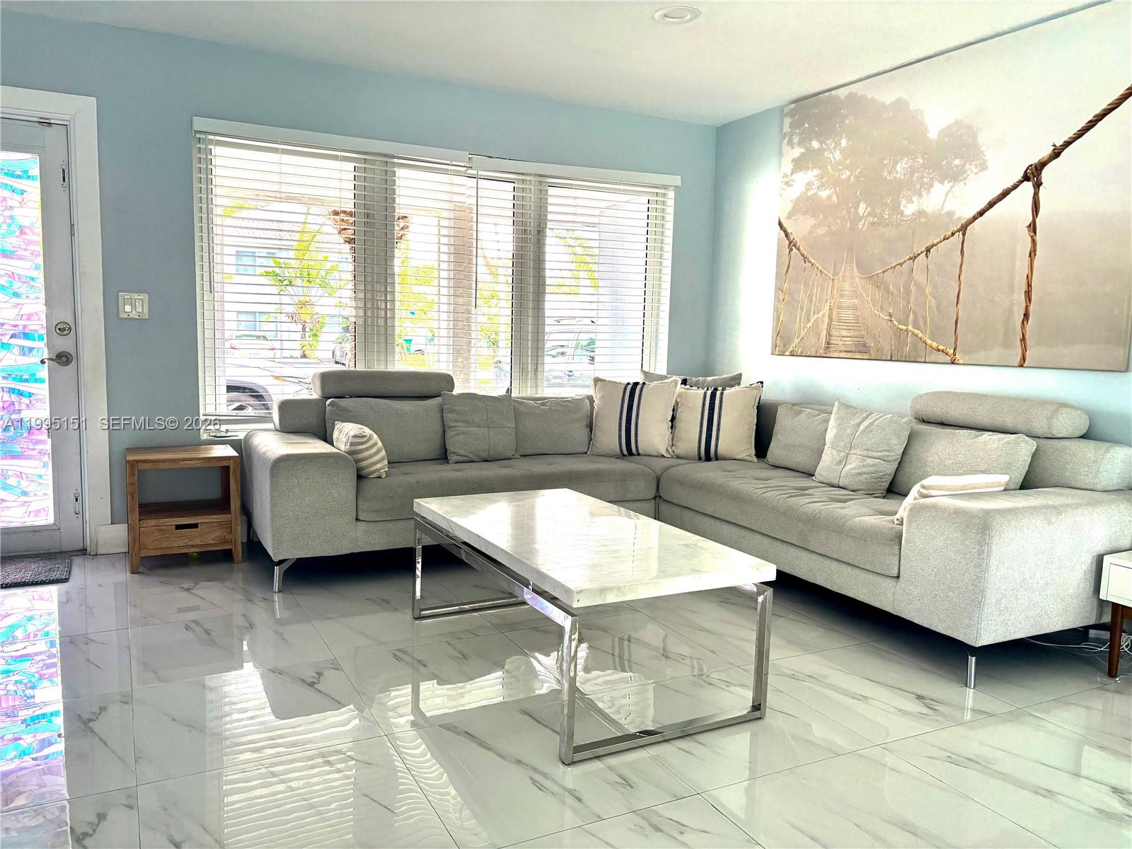 CORAL HIGHLANDS - Residential Lease