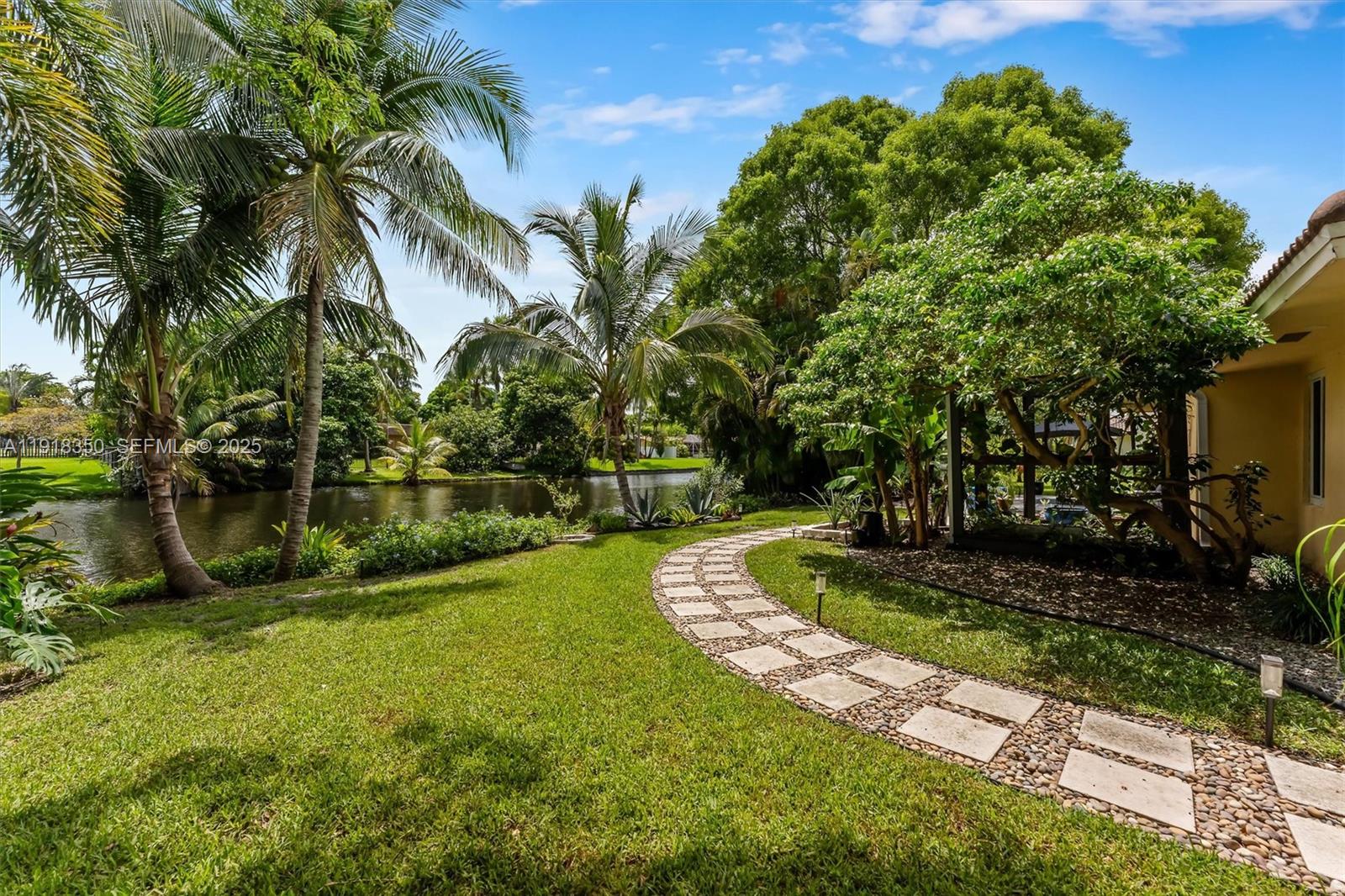 PLANTATION GOLF ESTATES 1 - Residential