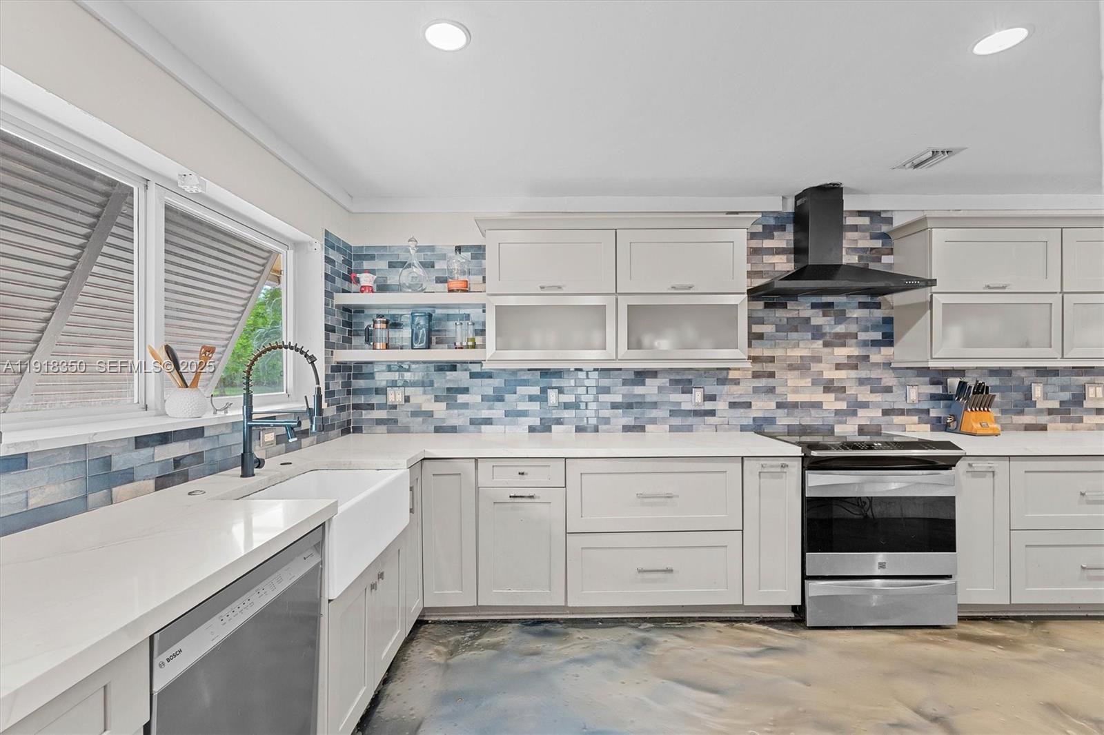 PLANTATION GOLF ESTATES 1 - Residential