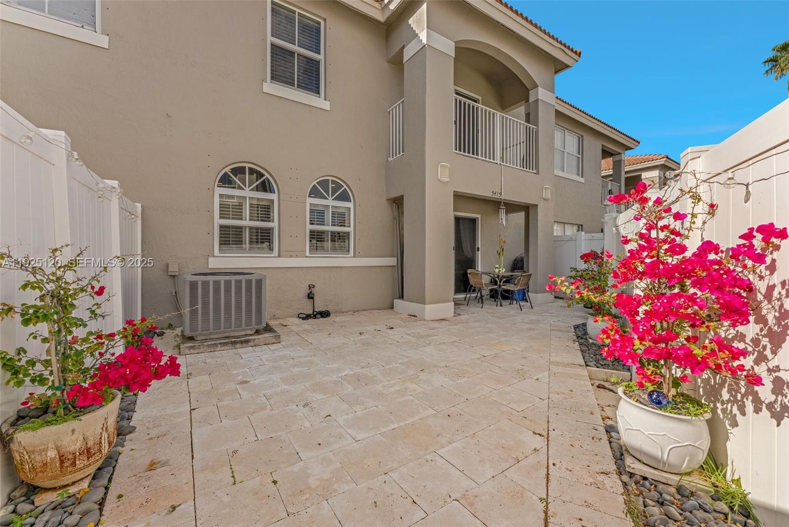 SOMERSET FOUR REPLAT - Residential Lease