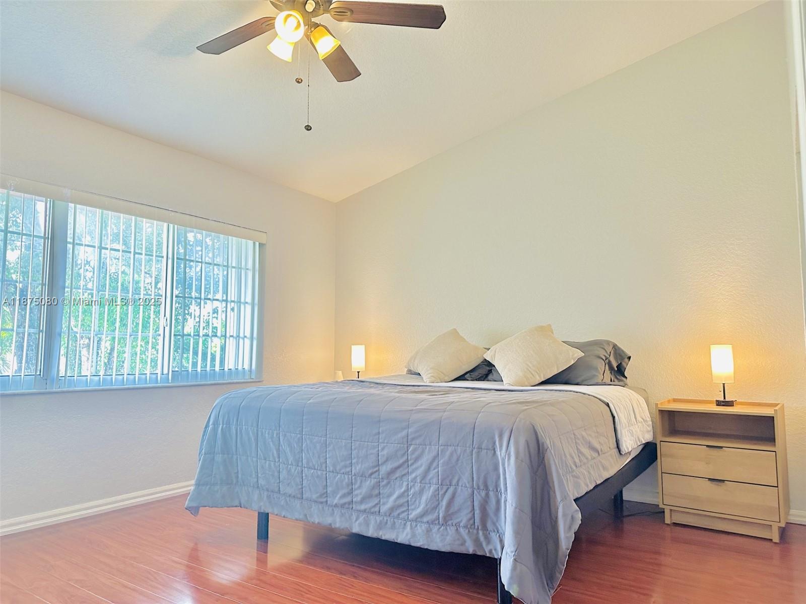 CORAL SPRINGS VILLAGE GRE - Residential