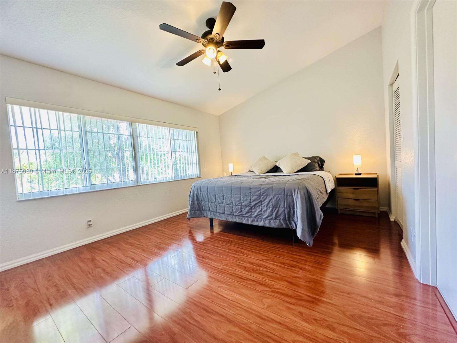 CORAL SPRINGS VILLAGE GRE - Residential