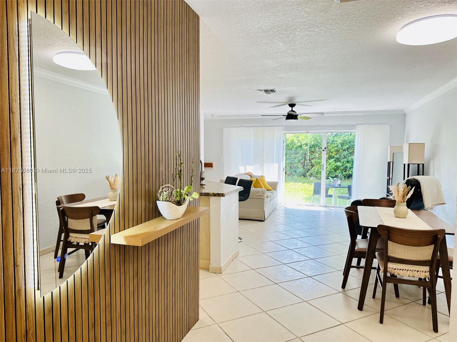 CORAL SPRINGS VILLAGE GRE - Residential