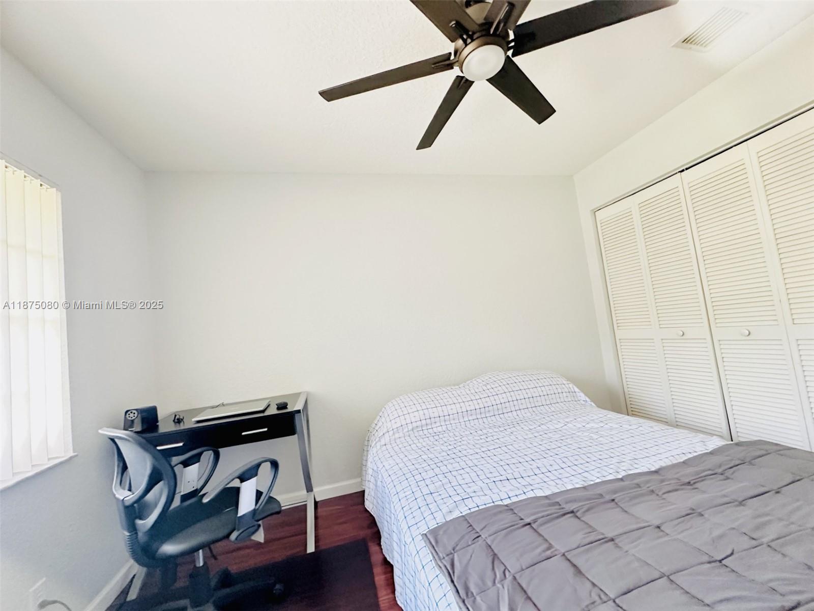 CORAL SPRINGS VILLAGE GRE - Residential