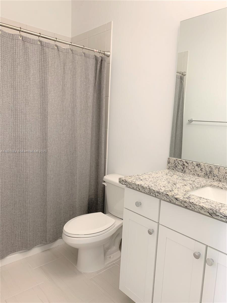 PEMBROKE LAKES SOUTH - Residential Lease