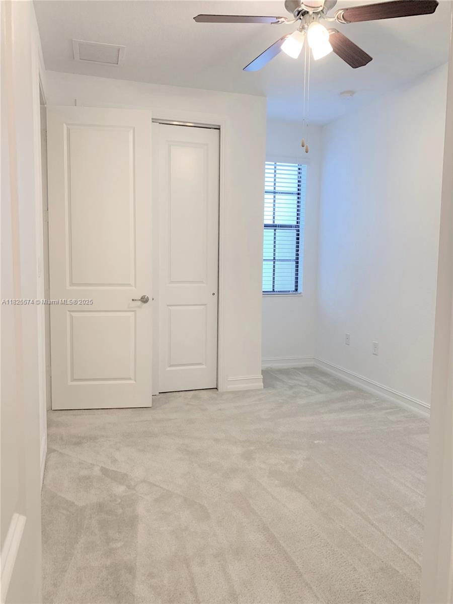 PEMBROKE LAKES SOUTH - Residential Lease