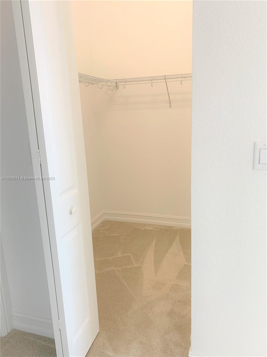 PEMBROKE LAKES SOUTH - Residential Lease