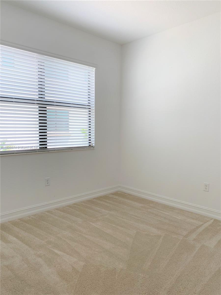 PEMBROKE LAKES SOUTH - Residential Lease