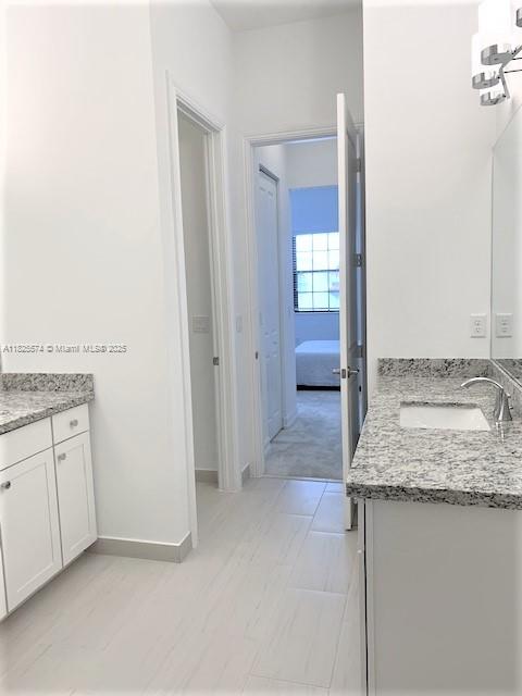 PEMBROKE LAKES SOUTH - Residential Lease