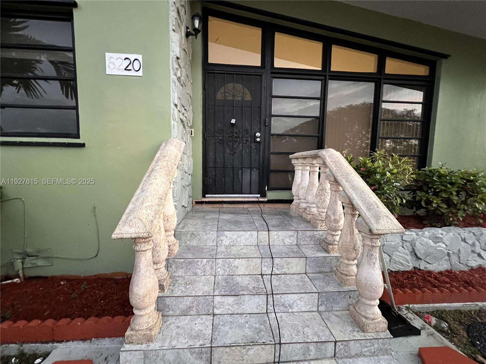 CORAL WAY VILLAGE SEC A P - Residential