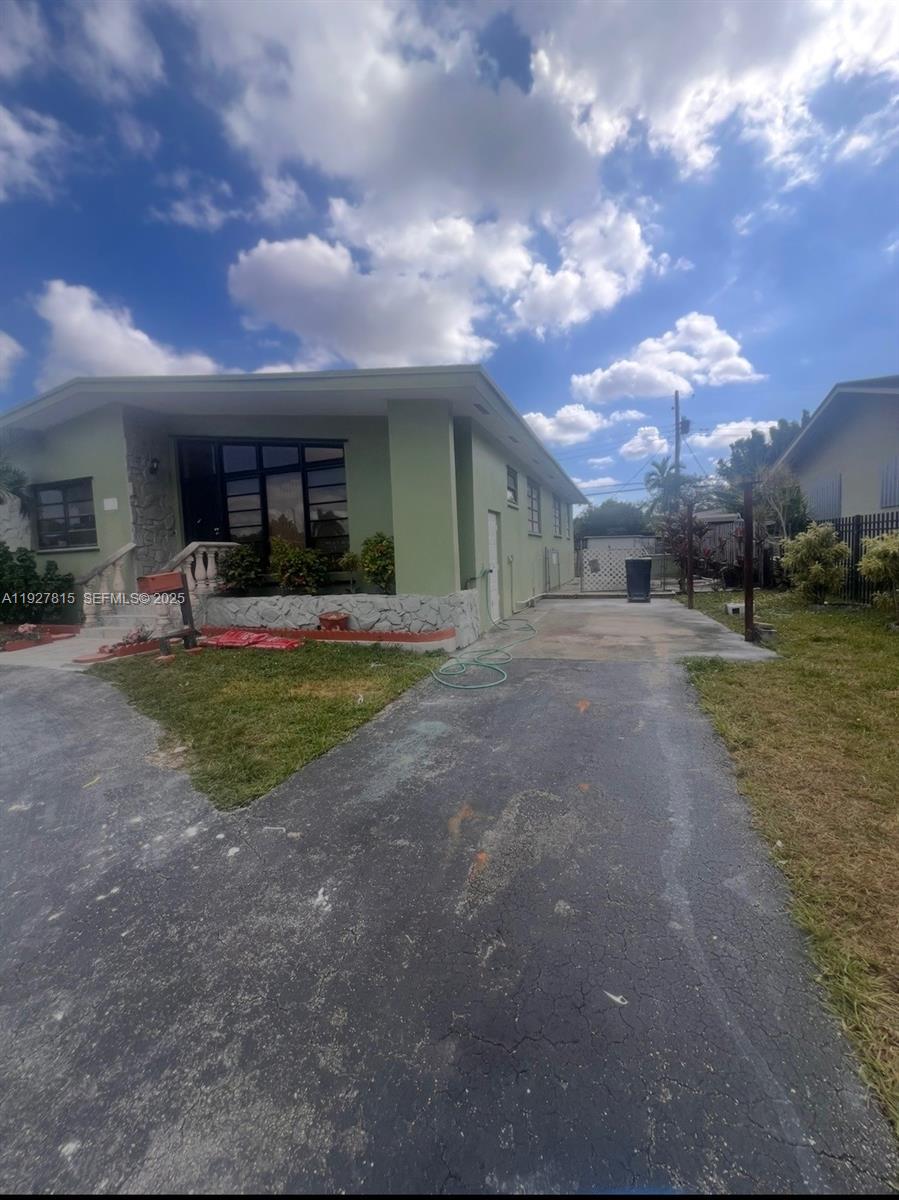 CORAL WAY VILLAGE SEC A P - Residential